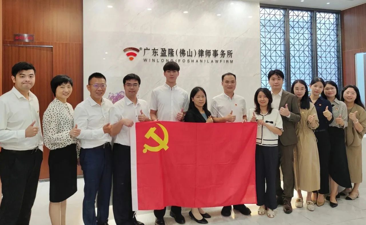 合影.jpg